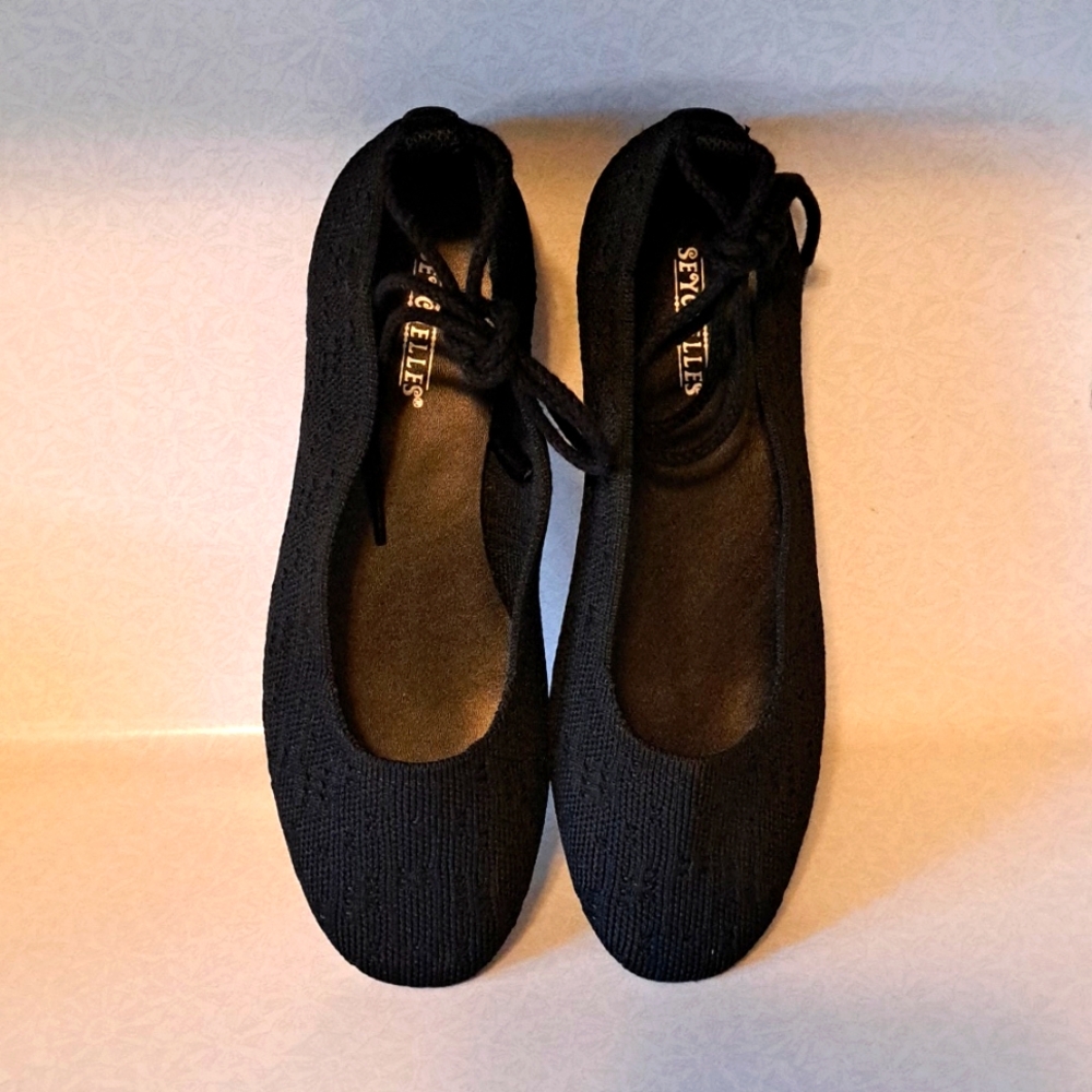 Seychelles flats w/ankle tie